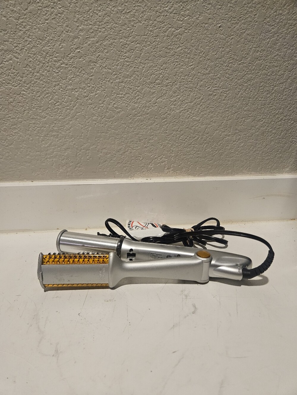 InStyler Original Rotating Curling Iron Brush IS1001 120V Silver 1.25" Clean